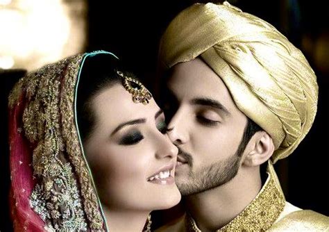 Momal sheikh is a very talented pakistani model and actress. Couture Bano: Momal Sheikh Weds in Style