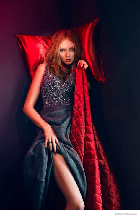 Jung was the only model in the show to rock this hue, resulting in a stunning and welcomed surprise on the runway. loveisspeed.......: LILY COLE MODELS RED HOT FASHION LOOKS ...