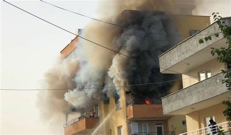 Hatay'ın dörtyol ilçesinde narenciye bahçesinde çıkan yangında 10 dönüm alan zarar gördü. Apartmanın 3. katında yangın paniği haberi | Hatayvatan ...