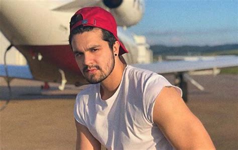 Luan santana troca likes e comentários com ex de maluma. Luan Santana sobre novo trabalho: 'Estou pilhado' - O Fuxico