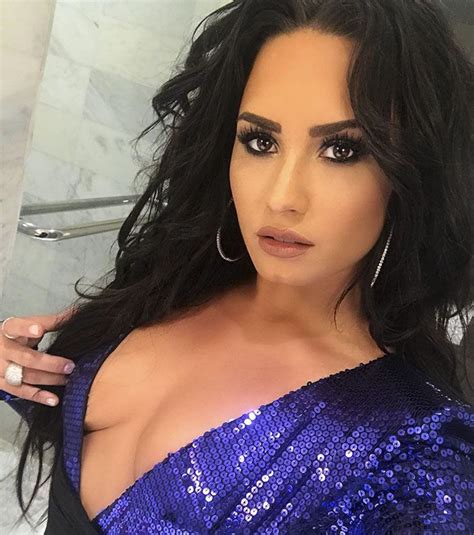 If you give us the incorrect shipping address and don't inform us before your order is shipped, we are not able to ship another. Demi Lovato Removes All Her Makeup In Video, And The ...