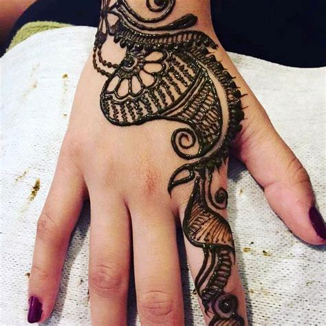 Serving toronto and the surrounding area. Henna artist Henna / Mehndi Artists Toronto Ontario