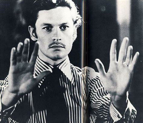 Der filmschauspieler helmut berger startete seine karriere als fotomodell. Helmut Berger (с изображениями)