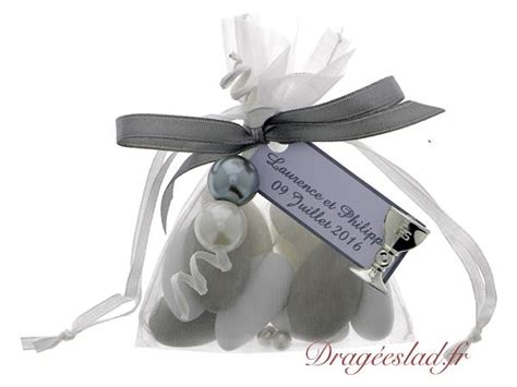 Notre site est le spécialiste de la décoration mariage. Sachet communion perle grise, Vente tulle dragees ...