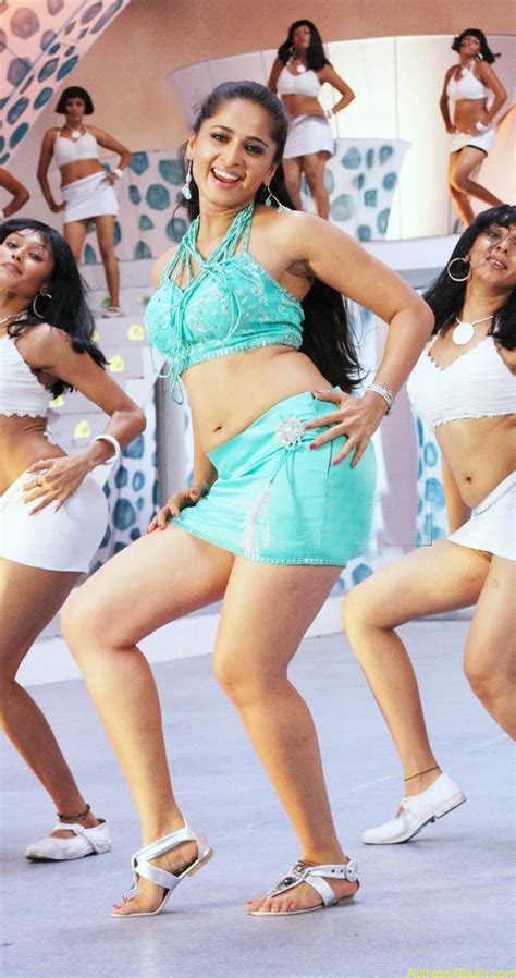 Alia bhatt hot thunder thighs. Anushka Shetty Sexy Navel Show Dance Scene Stills - Actress Hot Photos