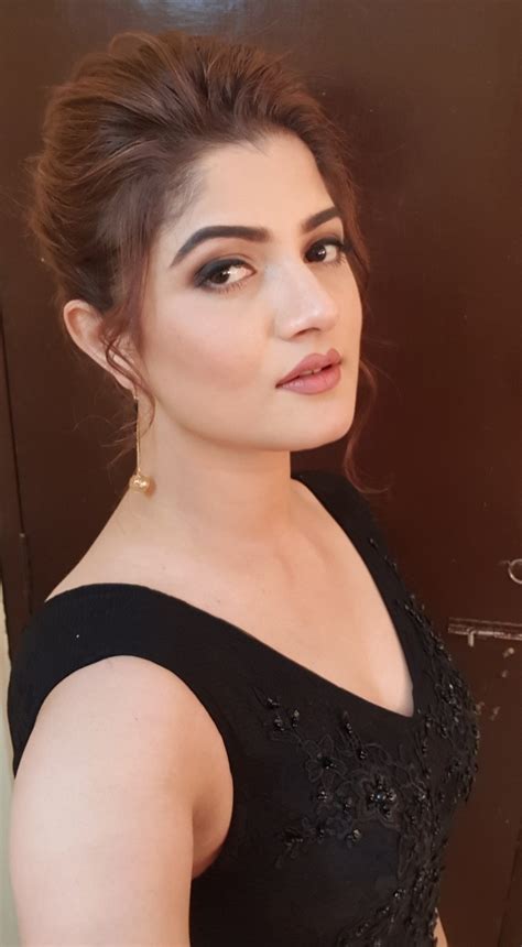 Wear low waist ones sarees are the best dresses to show curves such as lower back and you can guess the rest… by the way whom do you wish to seduce with a hot. Pin on srabanti chatterjee
