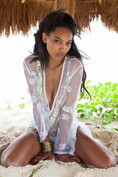 Born to an american father and chinese mother in the united states, she competes for china since 2019. Ariel Meredith tits » Asian Players