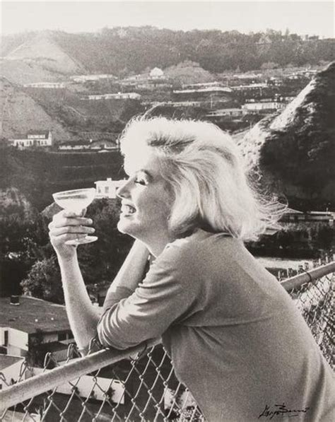 This photograph of marilyn monroe was shot by photographer, george barris, in 1962 at the north hollywood home of barris' close friend. Barris George | Marilyn Monroe, Malibu (1962) | MutualArt