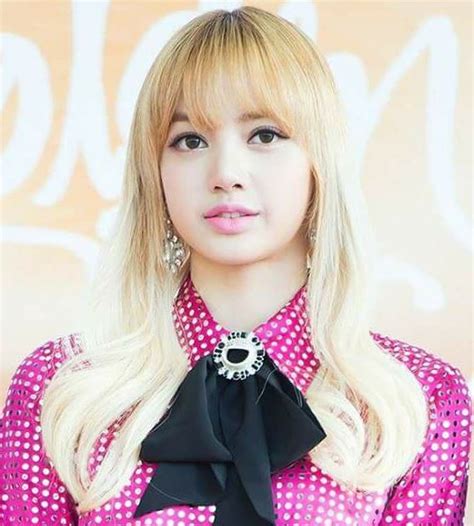 I d o l l s. Peofile Of BLACKPINK'S Lisa: Family, Boyfriend, Net Worth ...