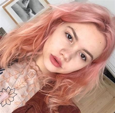 pinterest: squishymonster1 °•.* | Hair color pink, Peach ...