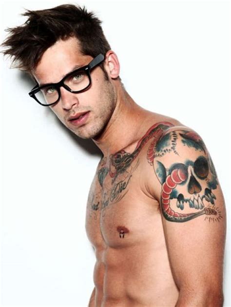 Okay, this guy has got to be the envy of every other guy on the planet! 30+ Hot Tattooed Men & Guys You Haven't Seen Ever