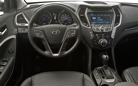 The 2022 hyundai santa cruz cabin appears to borrow heavily from its platform mate, the tucson. 2015 Hyundai Santa Fe interior | Hyundai santa fe sport ...