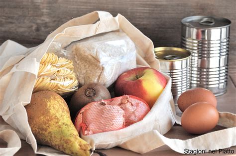 Dolci, raccolta di tutte le ricette di dolci su ricette facili e veloci. Ricette con pochi ingredienti facili e veloci - Stagioni ...