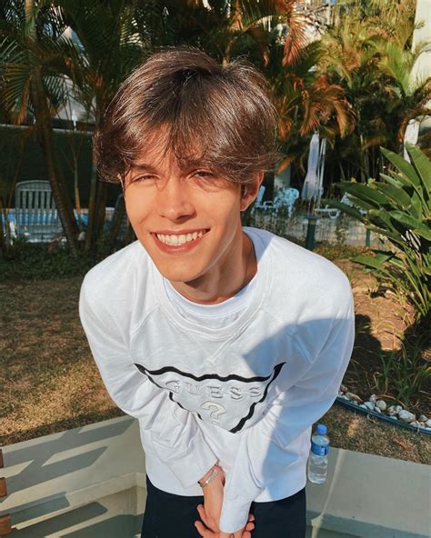 Tiktok star who has gained fame for his motajp channel. 173.2 mil curtidas, 1,516 comentários - João Pedro Mota ...