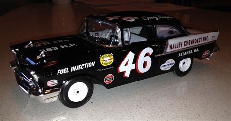 In 1949 nascar changed the rules governing the cars: Custom built Speedy Thompson NASCAR Chevrolet. | Model ...