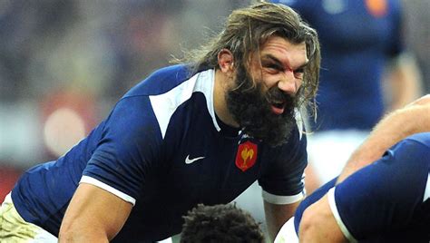 Sur les autres projets wikimedia: Three French rugby players looking like proud fathers and ...