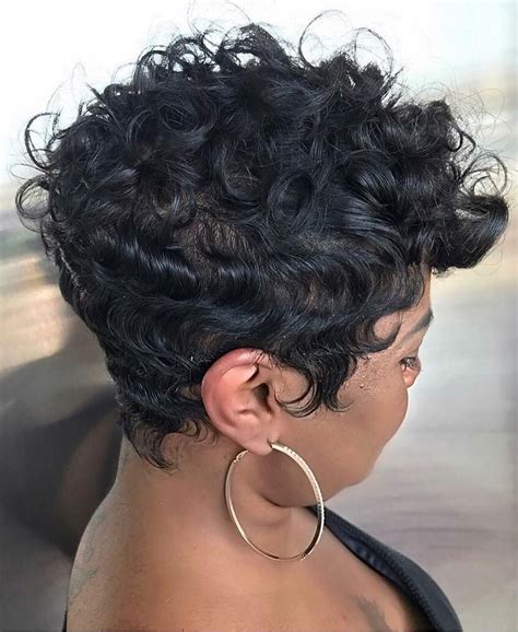 While mindy's hairstyle tutorials began as a hobby, they have paved the way to a large family social media empire. Hair styles image by Desiree Hudson on Short Hair Don't ...