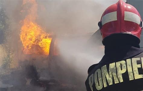 Citeste acum toate articole despre incendiu turcia pe digi24.ro Incendiu la un autoturism în Păulești. Intervenție ISU ...