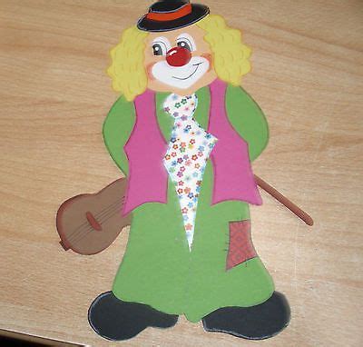 Come subscribe to bohemia afterdark's new channel! Fensterbild Clown mit Geige Tonkarton | Fensterbilder ...