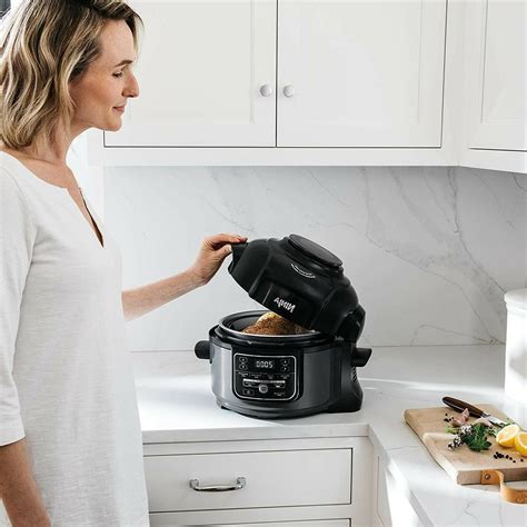 Everything you'll love about these combination pressure cooker / air fryers! Ninja OP101 Foodi 7-in-1 Pressure, Slow Cooker, Air