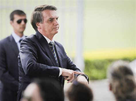 Entram em vigor no próximo dia 12 de abril as alterações promovidas no código brasileiro de trânsito. Bolsonaro diz que deve sancionar novo Código de Trânsito ...