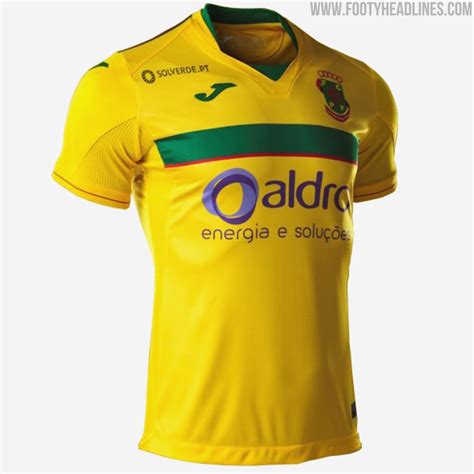 Futebol clube paços de ferreira (portuguese pronunciation: Paços de Ferreira 20-21 Home & Away Kits Released - Footy ...