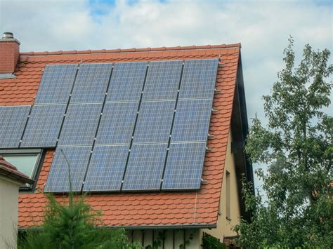 Nutzen sie die staatlichen fördertöpfe für ihre investitionen. Haus sanieren, Fördermittel erhalten, Energiekosten sparen ...