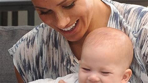 Wishing them all well at this special time, the tweet from the official clarence house twitter account reads. Prince Harry & Meghan show off baby Archie on Day 3 of ...