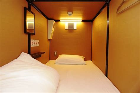 Tokyo capsule hotel in shinjuku, walk to shinjuku gyoen national garden. 9 Capsule Hotels In Tokyo Under $70/Night For Solo Travellers On A Budget - TheSmartLocal