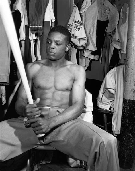 One for every base i'm gonna steal. Willie Mays was absolutely shredded : baseball