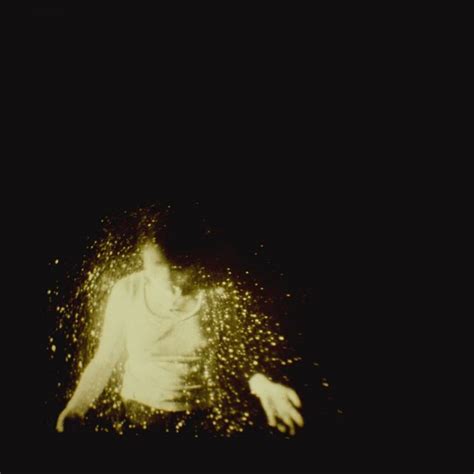 Formed in 2010 as an acoustic duo comprising singer ellie rowsell and guitarist joff oddie, since 2012 wolf alice have also featured bassist theo ellis and drummer joel amey. Wolf Alice - My Love Is Cool (2015) - MusicMeter.nl