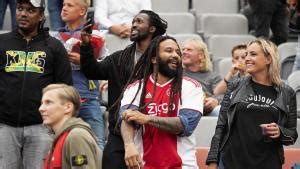 Can ajax play in this kit all the time. Hommage an Bob Marley: Das neue Ajax-Trikot verzückt die ...