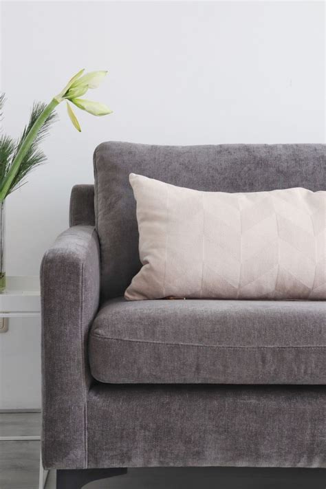 Get your sofa in a box with fast & free delivery. Sofacompany: nieuw bank Ashta! | Grijze bank, Interieur, Bank