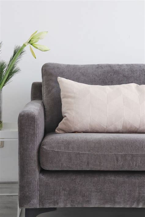 Sofacompany wer kennt's, du möchtest schon so lange ein neues sofa kaufen, hast aber keine ahnung wo du mit der suche. Sofacompany: nieuw bank Ashta! | Grijze bank, Interieur, Bank