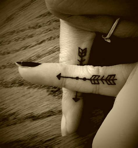 This is because this tasty and versatile fruit also symbolizes love. Vraies amies! ♡ Friendship/sisters arrow tattoo. Luv ya ...