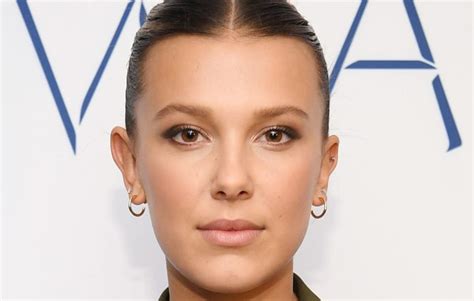 Millie bobby brown has been living her best life this summer — and she's had some company while doing so from a new friend. Millie Bobby Brown Reveals Her 'Strawberry Sunday' With ...