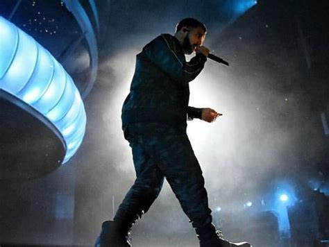 Please contact us if you want to publish a drake ovo wallpaper on our site. Drake Brings out Tory Lanez at 2017 OVO Fest; Calls Him A "Great Guy" | HipHop-N-More
