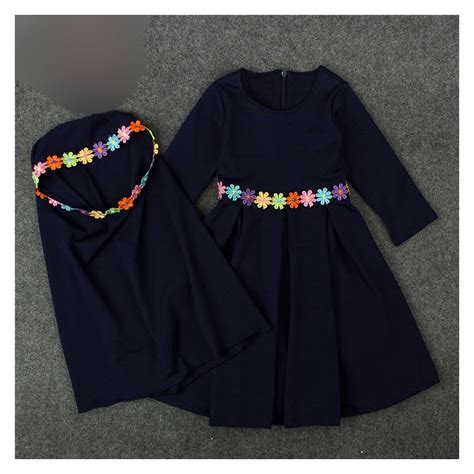 This is la petite fille nue by ahuura on vimeo, the home for high quality videos and the people who love them. Ensemble abaya + hijab petite fille
