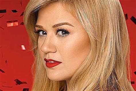 The song is composed in the key of f minor, and then modulated to the key of g minor, with clarkson's vocal range spanning over two octaves from g ♯ 3 to f5. Kelly Clarkson - Heartbeat song (single nou)