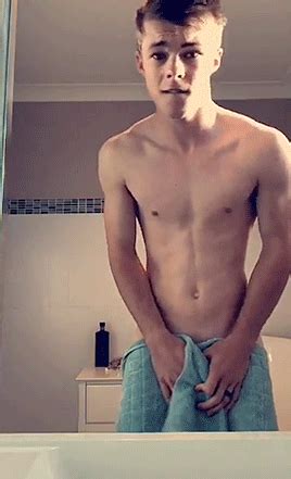 Users rated the cute guy jerking off on cam videos as very hot with a 91% rating. Nicholas Hamilton sings to his fans in this thrist trap ...