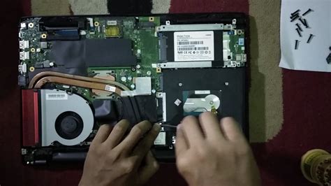 Cara pasang ulaunch dvd : Cara Pasang HDD Caddy - Install 2 Hard Disk dalam Laptop ...