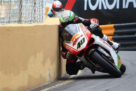 Motogp, moto2, moto3 and motoe official website, with all the latest news about the 2021 motogp world championship. 2011 Macau Motorcycle GP - RocketGarage - Cafe Racer Magazine