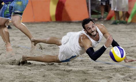 News australian referee proud to be part of the olympics again. APphoto_Rio Olympics Beach Volleyball Men