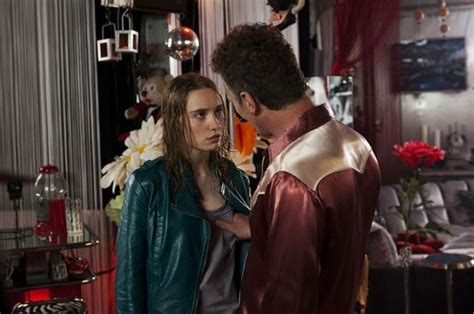 Money talks in the new french film student services.(mes chères études). Déborah François in una scena di Student Services: 212347 ...