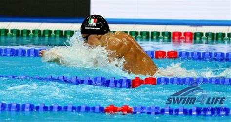 Nicolò martinenghi (born 1 august 1999) is an italian swimmer. Nicolò Martinenghi come un lampo nei 100 rana nuota il ...