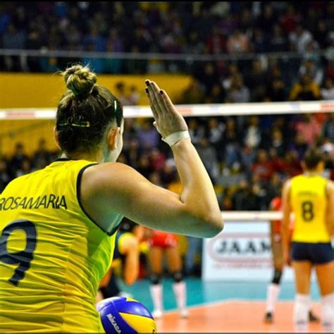 Rosamaria vai mudar de time na itália na próxima temporada — foto: NT Volei: Rosamaria e Karoline na Seleção Brasileira