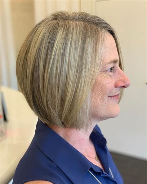 Fake fullness with these easy, pretty style ideas. Great Haircuts For Older Women With Thinning Hair / 50 ...