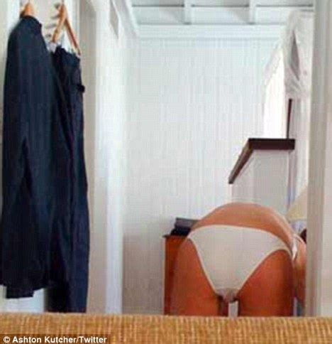 Hot mature women over 30. Demi Moore Ashton Kutcher divorce: Their marriage on ...
