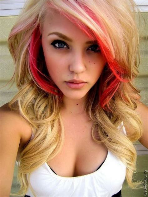 There are various ways of streaking hair depending on the color of your hair and the look you want. 25 Hottest Blonde Hairstyles with Red Highlights 2017