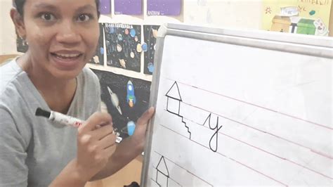 Pada umumnya dengan menggunakan foto grafiti ini yang di lukis oleh anak muda pada dinding dan tembok yang biasanya tembok tersebut tidak akan digunakan lagi. Menulis huruf Y tegak bersambung - YouTube